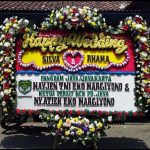 pesanan pembuatan papan bunga ucapan dan seremonial dengan desain yang cantik yang dapat disesuaikan dengan acara yang akan berlangsung, seperti: Acara Launching Produk Acara Pembukaan Gerai Acara Peresmian Acara Pernikahan